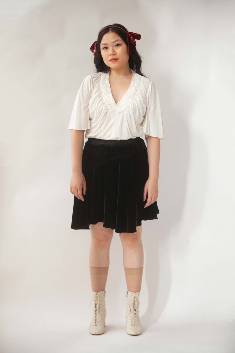 JasmineChong's tweet photo. new from the atelier: the Stacey Silk Cabana Shirt, Augustine Deep V Ruffle Silk Jersey Tee, the Jasi Skater Skirt, and delicious velvety headbands ♥️ 

https://t.co/q2pf1I12Lq https://t.co/EqM9XWxyn6