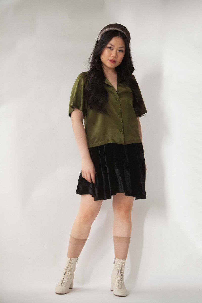 JasmineChong's tweet photo. new from the atelier: the Stacey Silk Cabana Shirt, Augustine Deep V Ruffle Silk Jersey Tee, the Jasi Skater Skirt, and delicious velvety headbands ♥️ 

https://t.co/q2pf1I12Lq https://t.co/EqM9XWxyn6