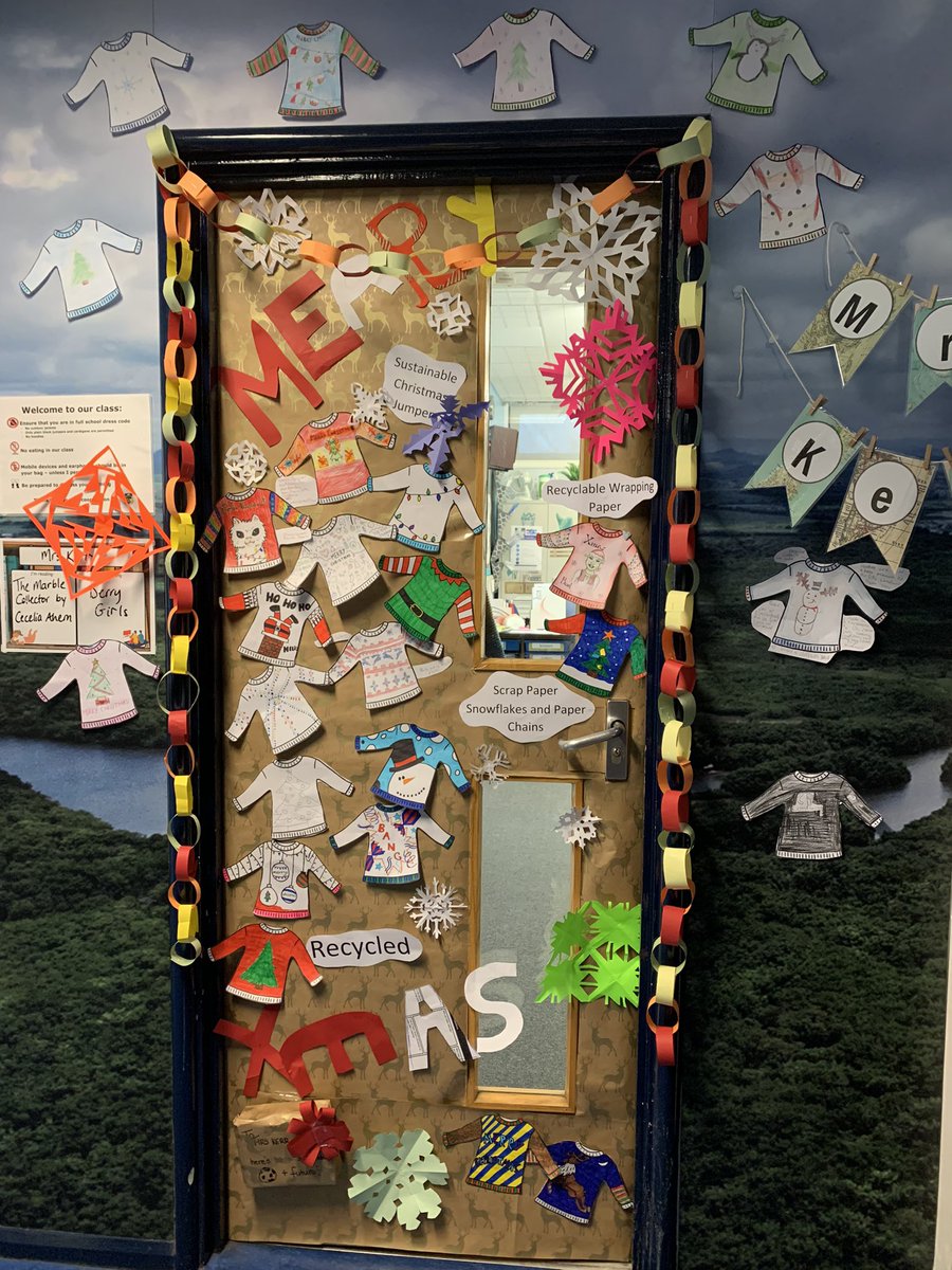 A huge well done to my S3 class who decorated my classroom door this afternoon for the decorated door competition.  They used recyclable and recycled paper- it looks fantastic! <a href="/LAHumanities_/">Linlithgow Academy Humanities</a> <a href="/LinlithGeoRocks/">Linlithgow Geography</a> <a href="/Linlithgow_Acad/">Linlithgow Academy</a>