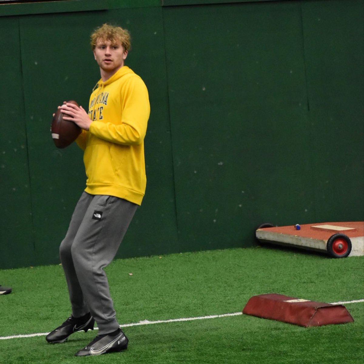 QBimpact's tweet photo. COLLEGE QB’s & COMMITS
QB IMPACT TRAINING
@NMStateFootball QB commit @BlazeBerlowitz
@MSUBobcats_FB QB commit @ChanceWilson15
Southwest Baptist QB @carson_riney
@HendrixFootball QB @karsen_414
#Consistency #Discipline #ThrowingOnTime #MentalCalmness @CoachGeorge5 https://t.co/zTCGtXqS54