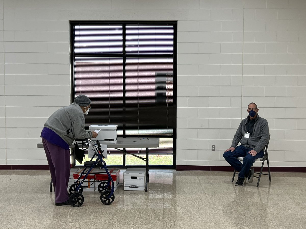 Ned Oliver tweet media