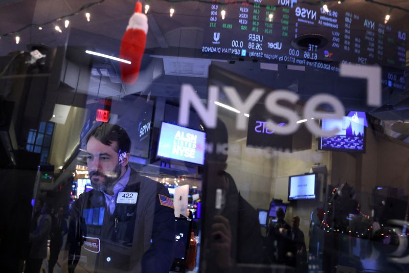 Investing.com tweet media