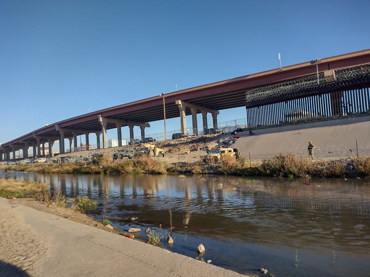 DylanCorbett23's tweet photo. The only crisis at the border is a moral crisis. The only failure is a failure of imagination and political courage. The only crime is confronting the Holy Family with military fatigues and barbed wire. #EndTitle42. Restore asylum now. #welcomewithdignity https://t.co/vVkcnPPDYy