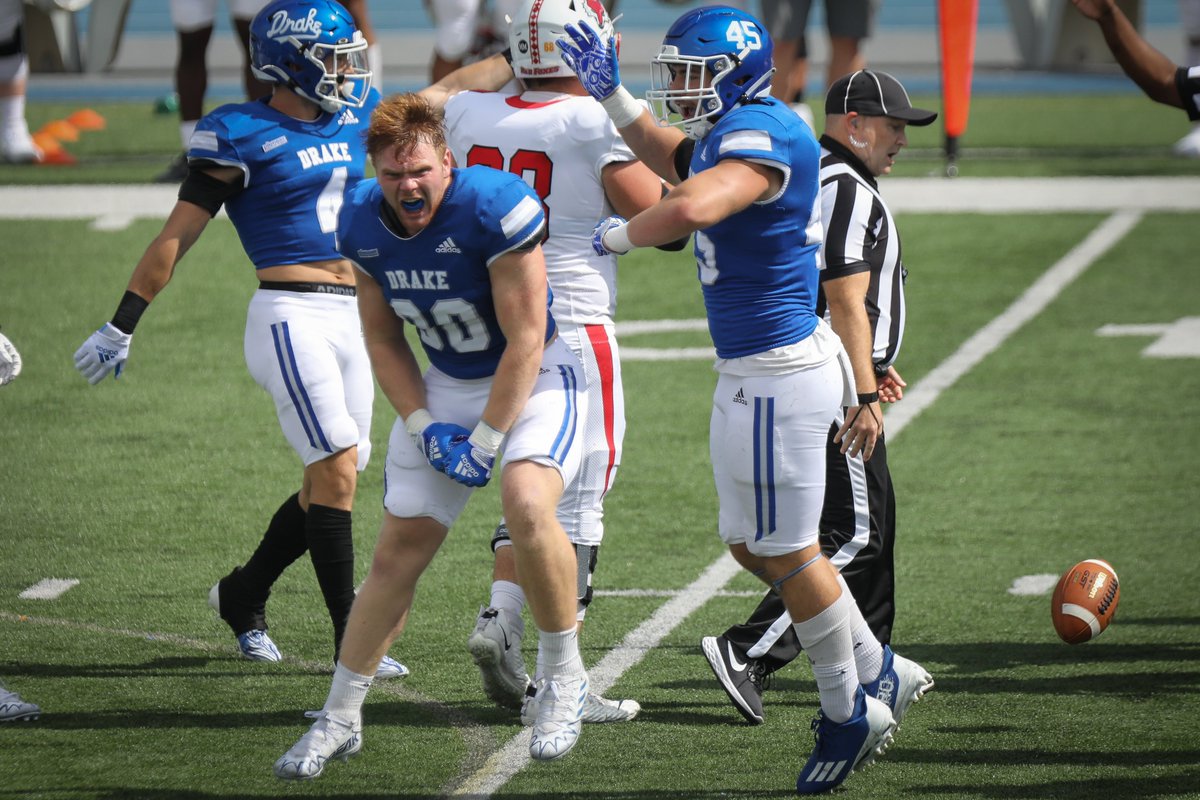 Our reaction to finding out that Finn Claypool was named to the 𝗦𝘁𝗮𝘁𝘀 𝗣𝗲𝗿𝗳𝗼𝗿𝗺 𝗙𝗖𝗦 𝗙𝗿𝗲𝘀𝗵𝗺𝗮𝗻 𝗔𝗹𝗹-𝗔𝗺𝗲𝗿𝗶𝗰𝗮 𝗧𝗲𝗮𝗺!

🏈📰 bit.ly/3BQqoVH