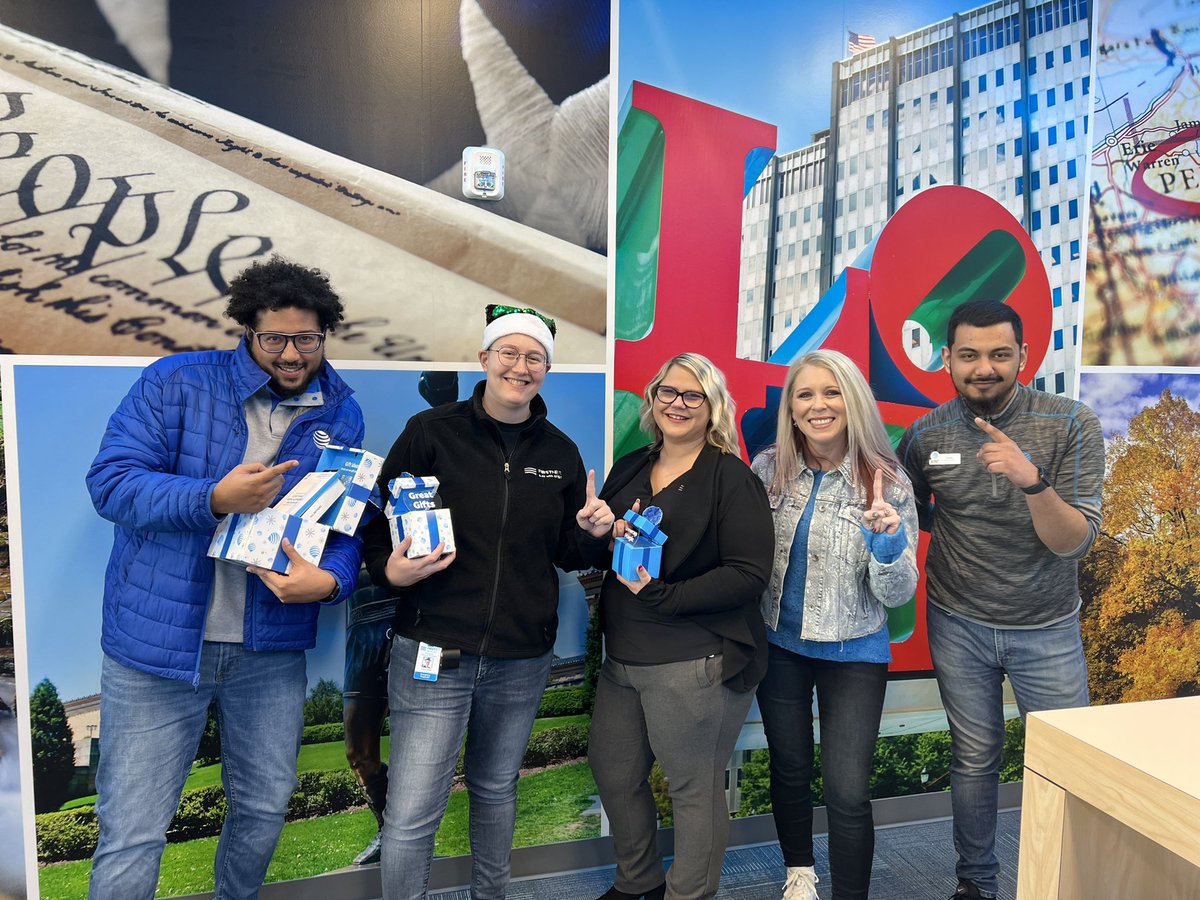 Great visits! FirstNet FirstNet FirstNet!! Looking at next years first FirstNet experts! Live TSMobility and this crew! <a href="/keroninc/">Keron Incarnato</a> <a href="/OHPAunstOHPAble/">#unstOHPAble</a> <a href="/mobility_ts/">TS Mobility</a> #PARtnership #WinAsOne #livingthelife #ItsanATTthing