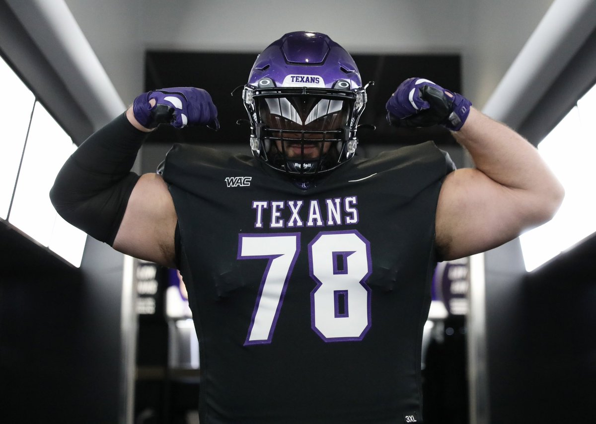 kariem_soufi's tweet image. Committed!!! @coachscarey @QBsWork16 @TarletonFB @PPIRecruits @BCollierPPI @CoachKVaught