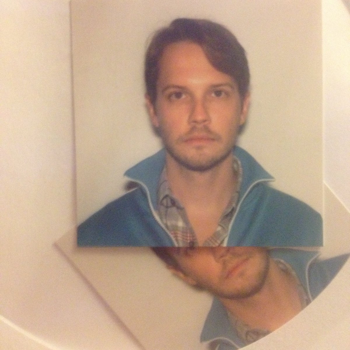 On this week's #improvcomedy podcast #TheMonsterLine - we've got a holly jolly adventure with @nickwiger, as a skeleton with a very particular request! Dan and Claire's assistance in remembering his favorite part of being mortal! 🎄🥹

listen.qcodemedia.com/themonsterline