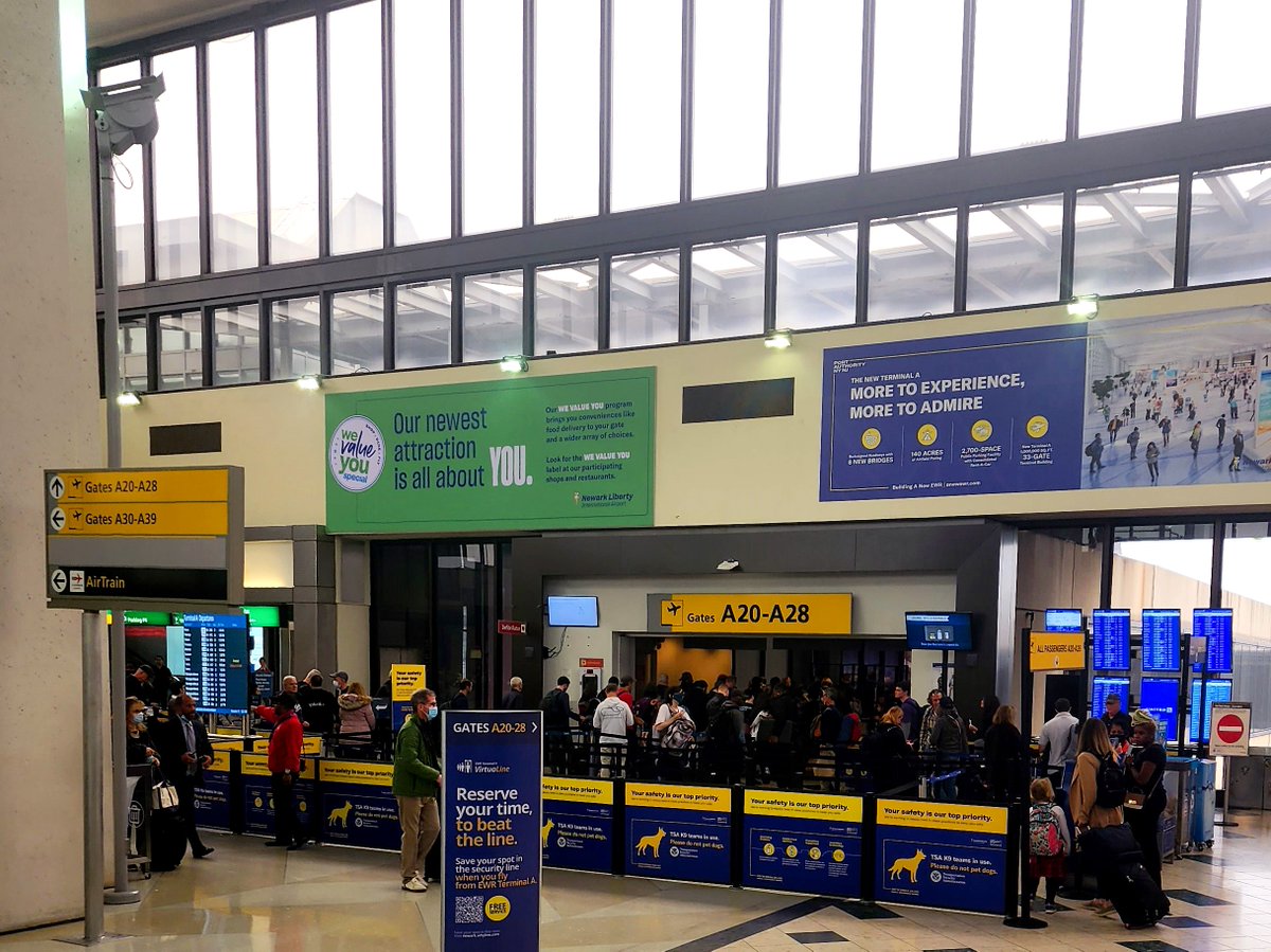 Almost 11M travelers are expected through our facilities during Christmas &amp; New Year holidays. So we HIGHLY encourage everyone to plan ahead, load up MetroCards if using AirTrain JFK &amp; allow extra 🕙. Read this if you’re traveling through our facilities: ow.ly/7e3x50M8GzE