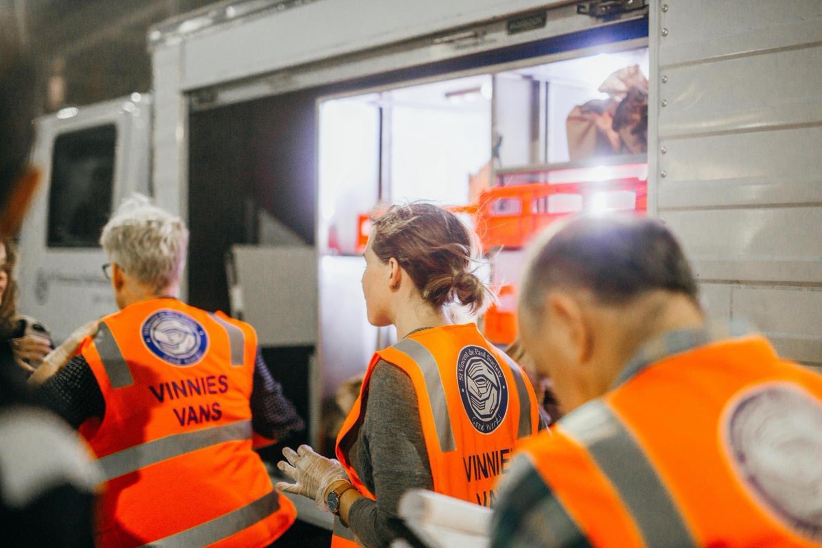 More Canberran's than ever are facing financial difficulty &amp; are struggle to afford groceries this festive season. 

<a href="/VolACT/">VolunteeringACT</a> have put together a list of options for people to access free meals.
volunteeringact.org.au/wp-content/upl…

Our food pantry closes this Friday and reopens on January 3rd