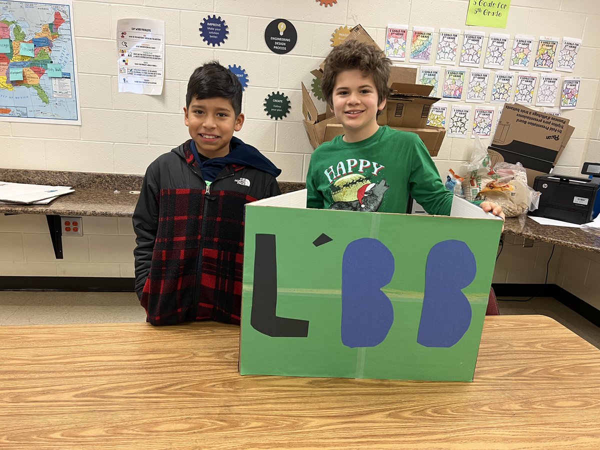 Today was the Grand Opening to our bakeries! Students created engaging tasks about fractions and donuts! Their classmates enjoyed the activities and the tasty treat! 🍩<a href="/ClarkCreekSTEM/">Joey Moss</a> <a href="/Brittony_Monroe/">Mrs. Monroe's Class</a>