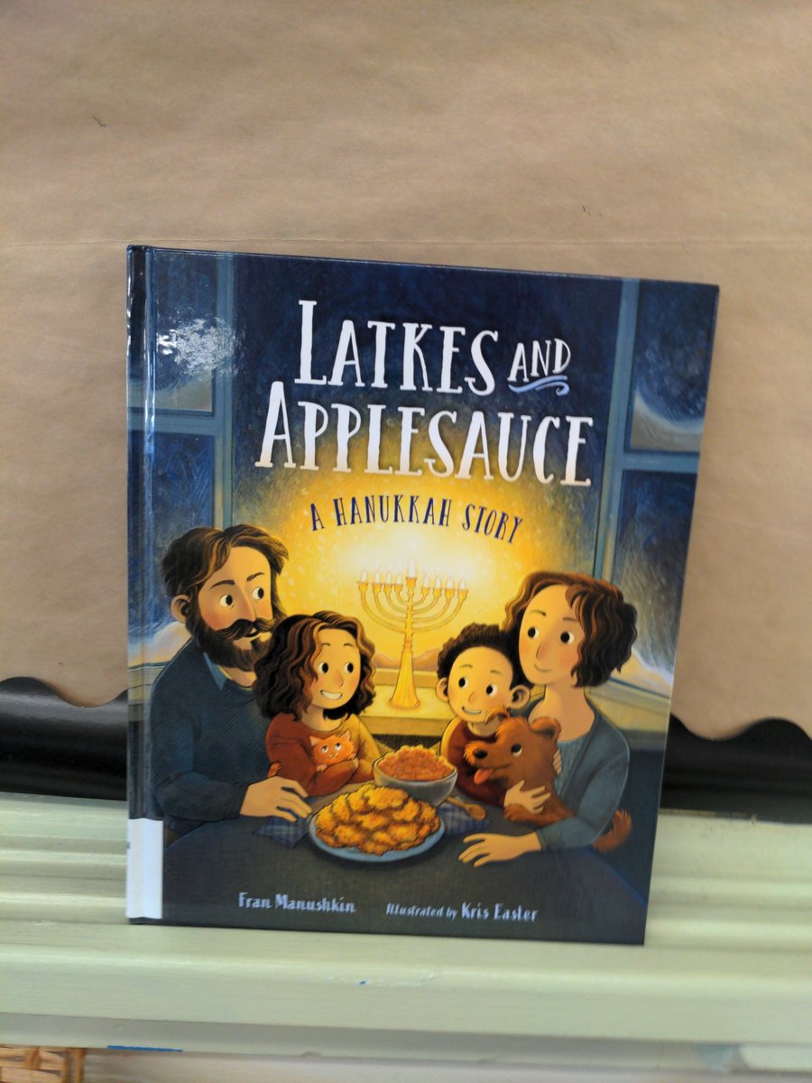 Today GLP celebrated Hanukkah with latkes, dreidals and a story!
#sped <a href="/OCDSB/">OCDSB</a> @WEGowling