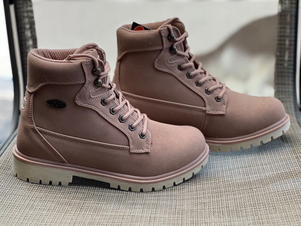 Celebrate Woman on Twitter "Who wants to Win a pair of LUGZ shoes or