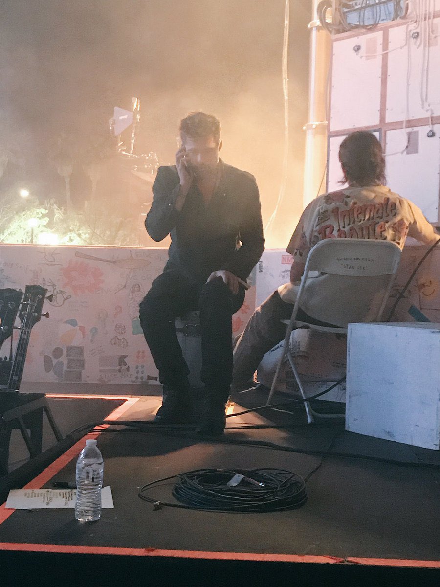diegofye's tweet photo. brad pitt at a frank ocean concert (2017) https://t.co/EkettFfiY9