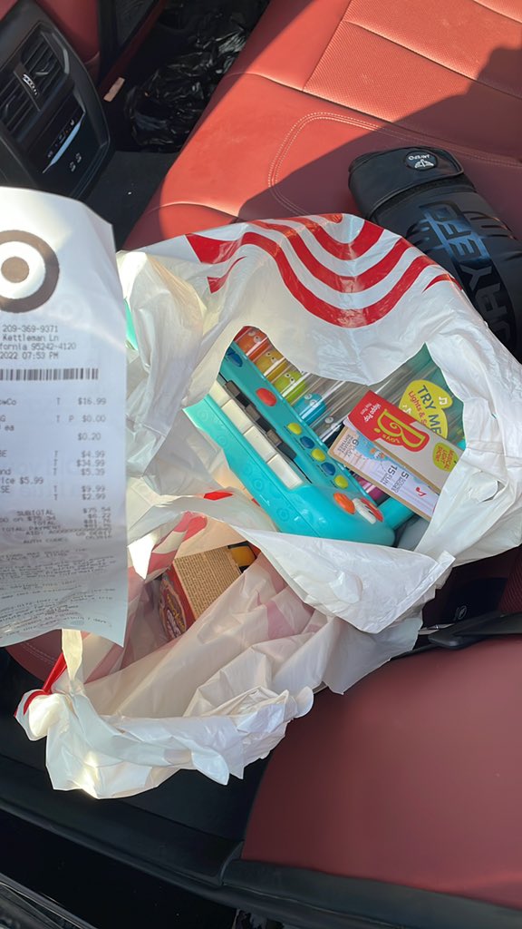 Yakrus on Twitter "i gotta be the saddest shopper in target rn