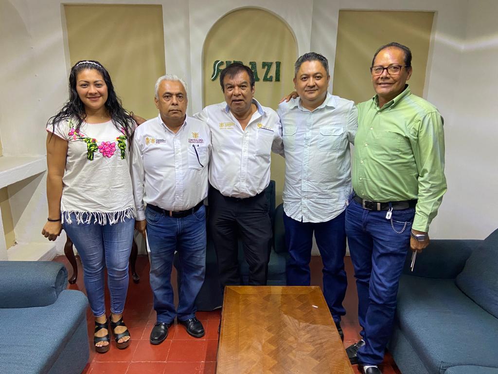 FIBAZI's tweet photo. ASUME EL LIC. JORGE MORALES VELÁZQUEZ LA COMISARÍA DEL FIBAZI
*También hay nuevo encargado en el área de Recursos Materiales y Servicios Generales.
https://t.co/8gBTkExgPI https://t.co/EGhETUNm1b