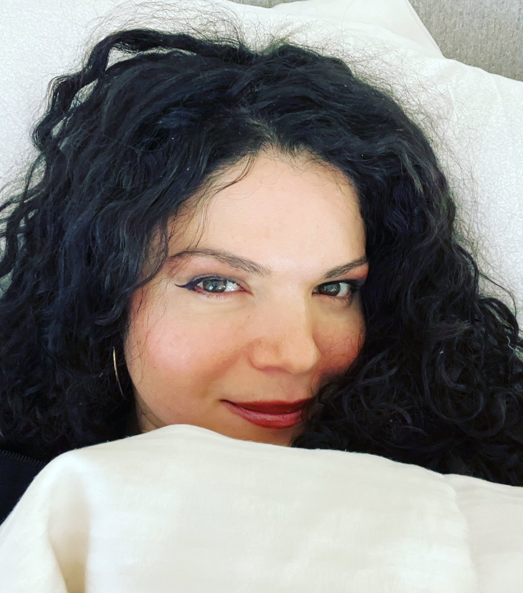 Crawling back into bed kinda day… even after putting on more makeup than you ever do!! 😂😘