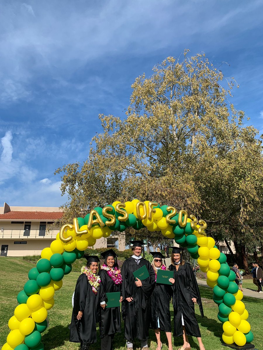 TownsendCUI's tweet photo. A HUGE congratulations to our #TownsendInstitute Graduates, Faculty and Staff!! Fun Fact: #December2022 Commencement Reception @ConcordiaIrvine yielded our largest attendance yet!👏🎓👏

@drjohntownsend
#TICUI #CUIeagles #ConcordiaUniversityIrvine https://t.co/r1avarNIqO