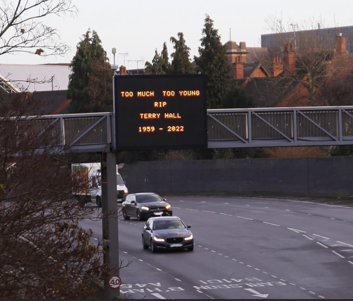 Muncomagic's tweet image. Coventry ring road this afternoon ❤️🖤 #ska #terryhall #thespecials
