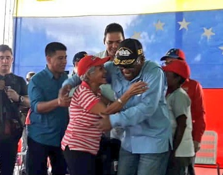 PsuvPazCastill0's tweet photo. Hoy #20Diciembre, con mucho amor patrio, conmemoramos el Natalicio del Maestro de la Revolución Bolivariana, el profesor Aristóbulo Istúriz, siempre junto al pueblo, protegiendo a los más humildes de nuestra patria. 
#QueVivaLaPatria @NicolasMaduro @HectoRodriguez @jorgerpsuv https://t.co/3irgJbWmLw