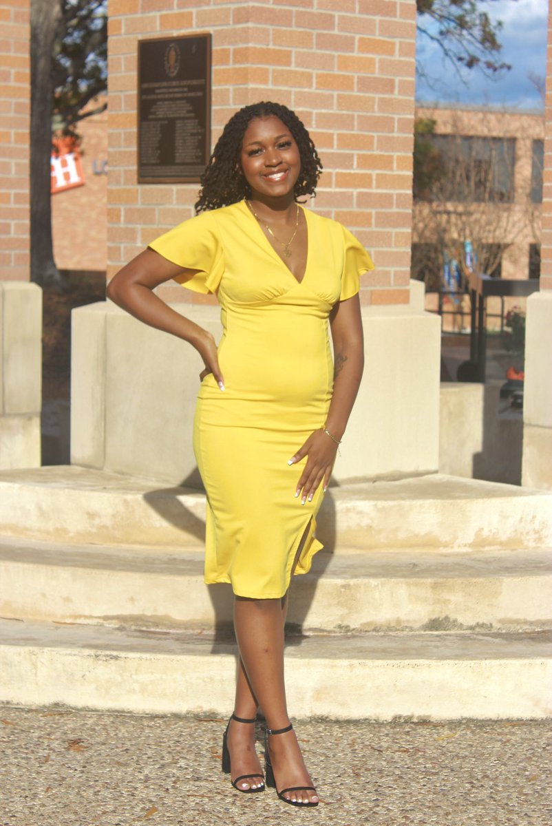 We would like to congratulate our very own Fall 2022 Graduate, Social Media Chair, Sydney Ferguson🍾 We want to thank you for everything you’ve done for us and we wish you nothing but the best on your future endeavors ❤️🎉<a href="/thydnee/">A$YD FERG ❤️‍🔥</a>