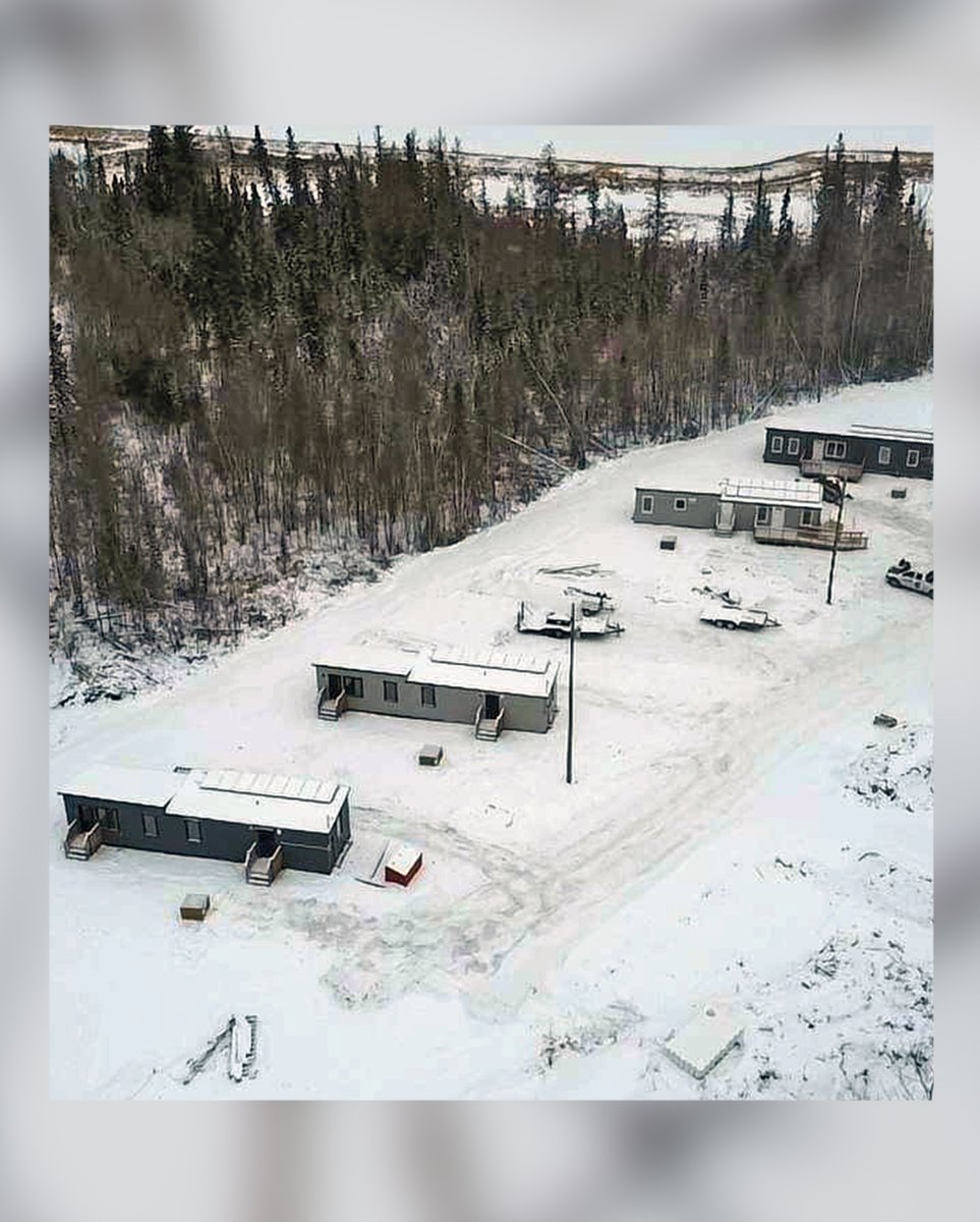 BisonModular's tweet photo. Our team in #NorwayHouse has been finishing up the final touches on these Bison homes including site development, septic tanks and wells, gravel pads and driveways, wheelchair accessible ramps and more!
#FirstNationsCanada #CommunityHousing #CommunityHomes #NorthernManitoba https://t.co/t3X2epXLGw