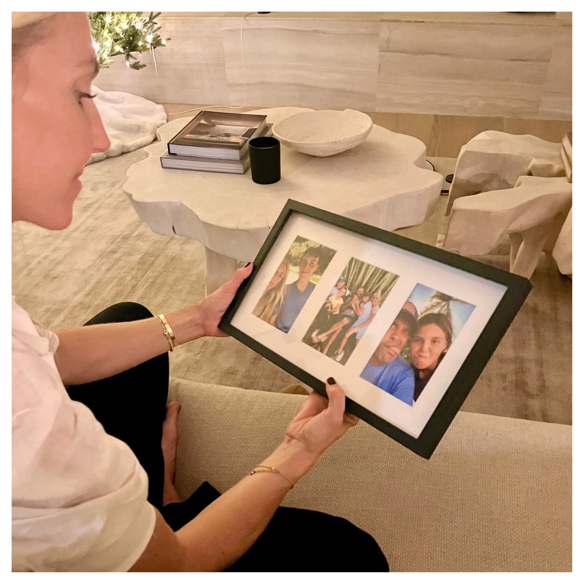 The holiday season is the perfect time to reflect on all of the special moments this year had to offer🥰 The @CanonCanada MegaTank Refillable Printer can print up to 2,000 4x6 photos so I can print without worrying about ink! Learn more! bit.ly/3HKddcV #ad #CanonPartner