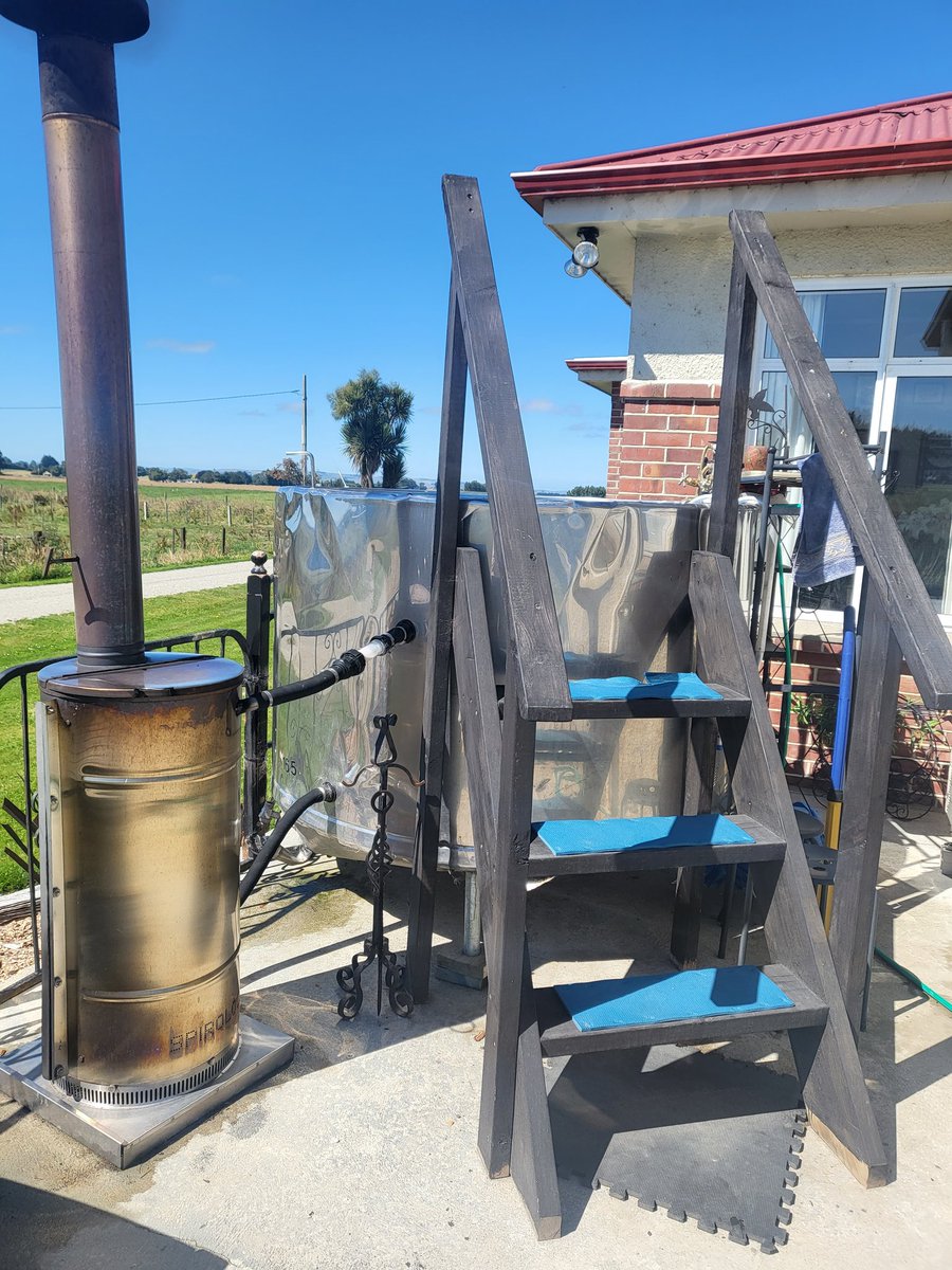 joellecalder's tweet photo. @blairdrysdale77 Get an old milk vat &amp; a wood burner ... 🤫 https://t.co/Tb6ZWWdjG3