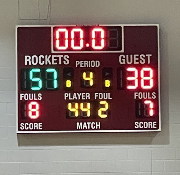 Blazer_High_Ath's tweet photo. Congratulations to our Girls Basketball Team for their victory tonight over St. Henry in the Assumption Rockets Christmas Tourney!!! Photo Credit to Jamey Sellars. https://t.co/mmCH37OJ3k