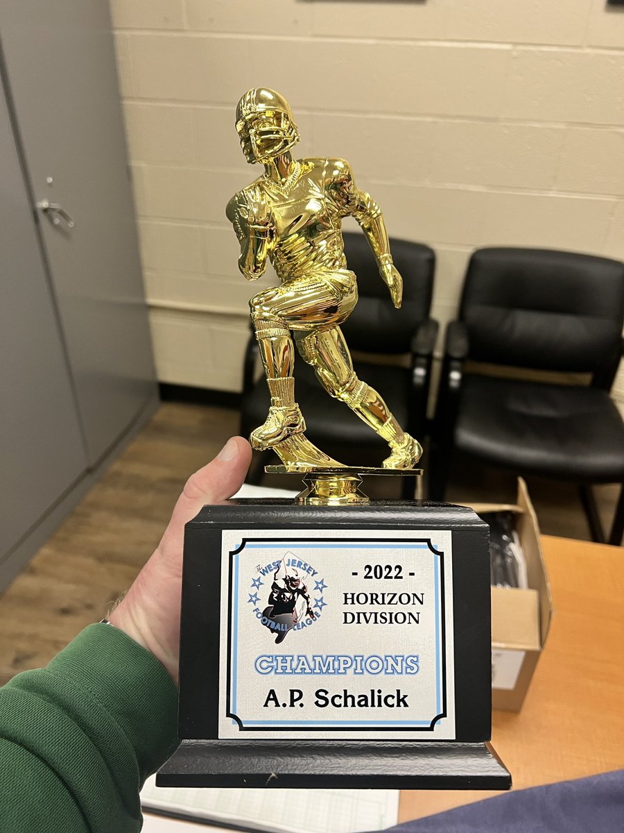 wilson2882's tweet photo. New hardware to add to the collection. #findawaytowin https://t.co/Idc3DTRQVa