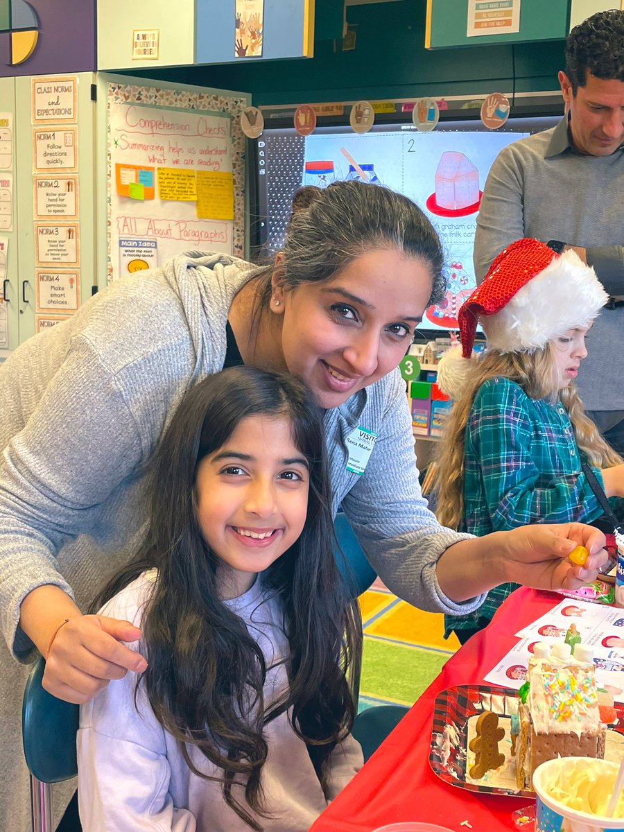 BCSDBabs's tweet photo. More photos of our 3rd grade family @brewsterschools 💚💕♥️ #solucky https://t.co/j8qo0FnZ7z