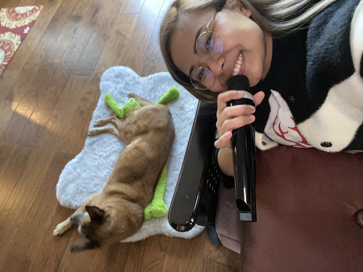 OfficialAlisah's tweet photo. Some december days with Tita Rosabella Jao Arribas, Mama Luzviminda Salacot Bonaobra, and Jasmine 🐶🥰 #WhenInUSA https://t.co/OGLwYI3y9K