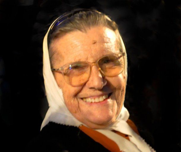 AgenciaElVigia's tweet photo. Murió Haydée Gastelú, Madre de Plaza de Mayo que estuvo presente en la primera ronda del 30 de abril de 1977. QEPD https://t.co/GW6Y3O1KY0
