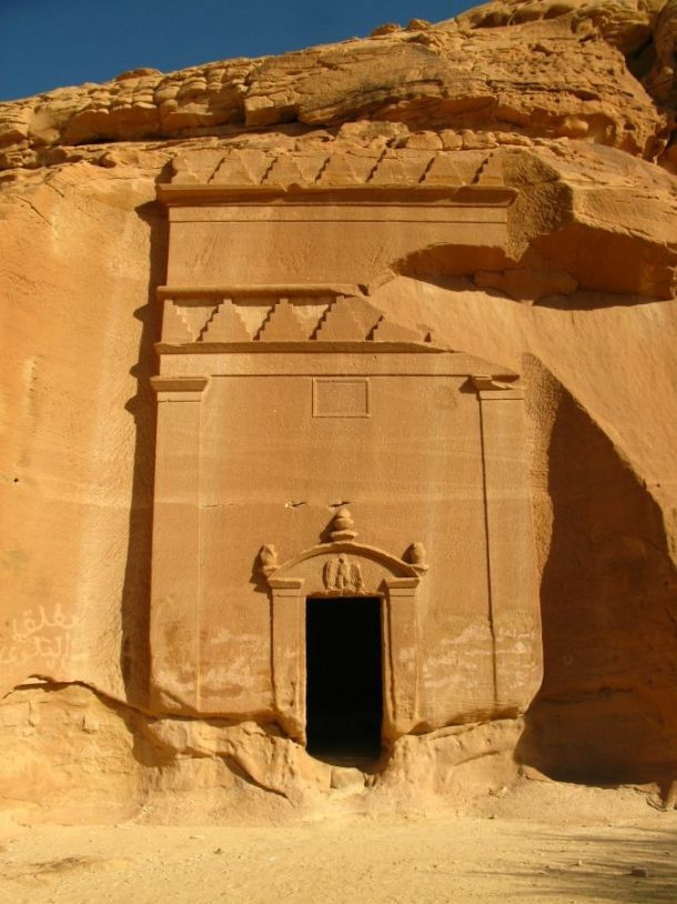 apanalis's tweet photo. 🇬🇧No matter where it is, this same structure or #DimensionalGate+2columns is found everywhere in the Ancient World🏦
#HiddenKnowledge
🇪🇸No importa donde se encuentre, la misma estructura o #PuertaDimensional+2columnas l se encuentra en culaquier lugar del Mundo Antiguo🏦 https://t.co/jmeMbN3D6C