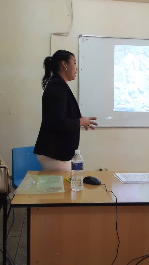 MGarciaCespedes's tweet photo. Estrategia de Formación Doctoral en Santiago de Cuba. Dos de mis doctorandos hacen su ejercicio de predefensa una en Ciencias de la Educación y la otra en Ciencias de la Educación Médica. Muchas felicidades para ellas.
#SantiagodeCuba
#MINSAPCuba
@japortalmiranda
@DPS_Santiago https://t.co/LPIrgjakqh