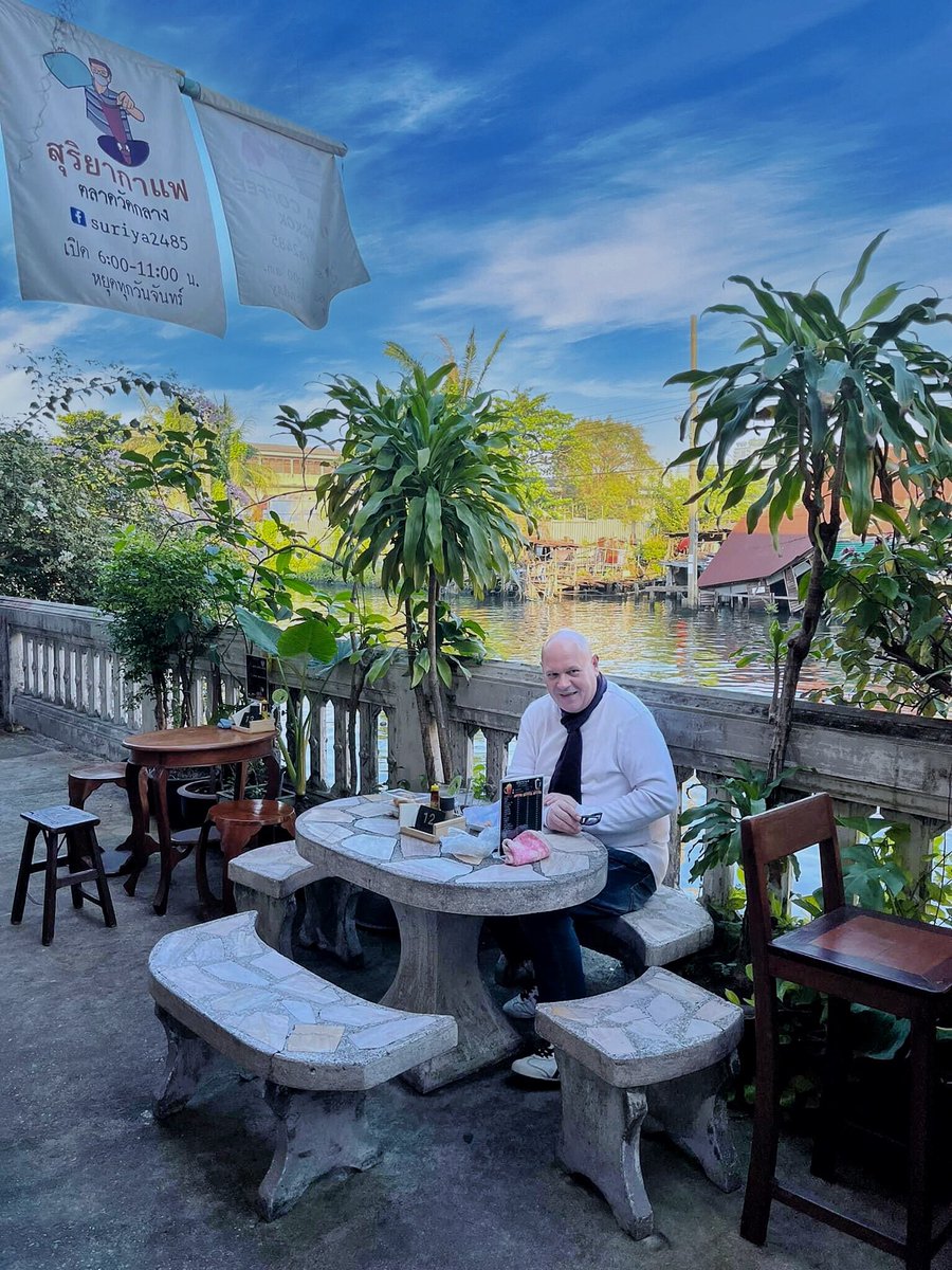 StarlightVIP's tweet image. The Italian way of living in Bangkok!