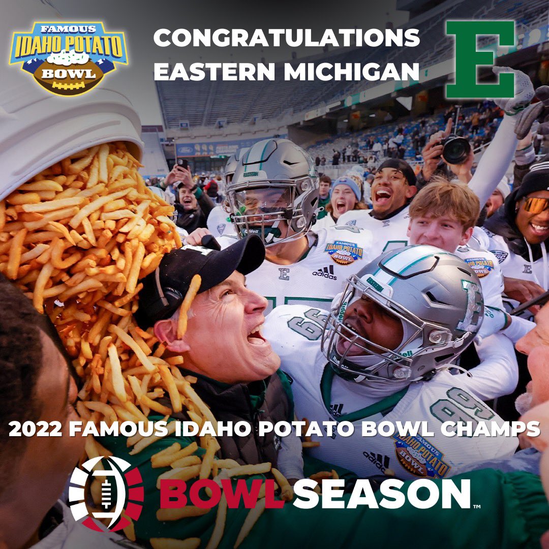 BowlSeason's tweet photo. THE #EAGLES WIN! @EMUFB defeats #SanJoseState 41-27 in the @IDPotatoBowl 🏈🎉 https://t.co/UVYnRqaMZq