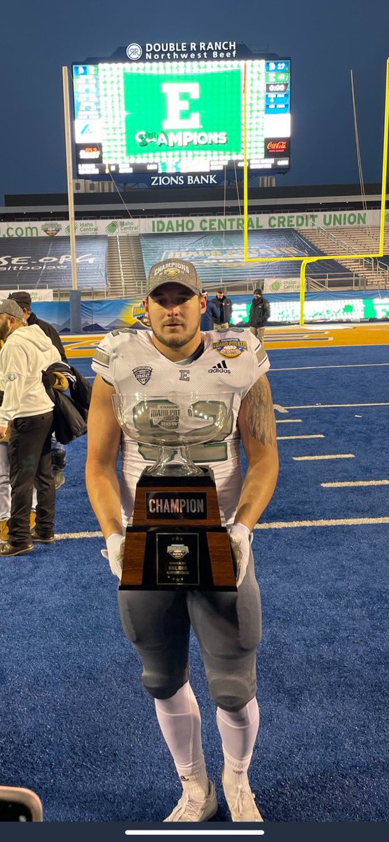 Grace Oakes tweet media