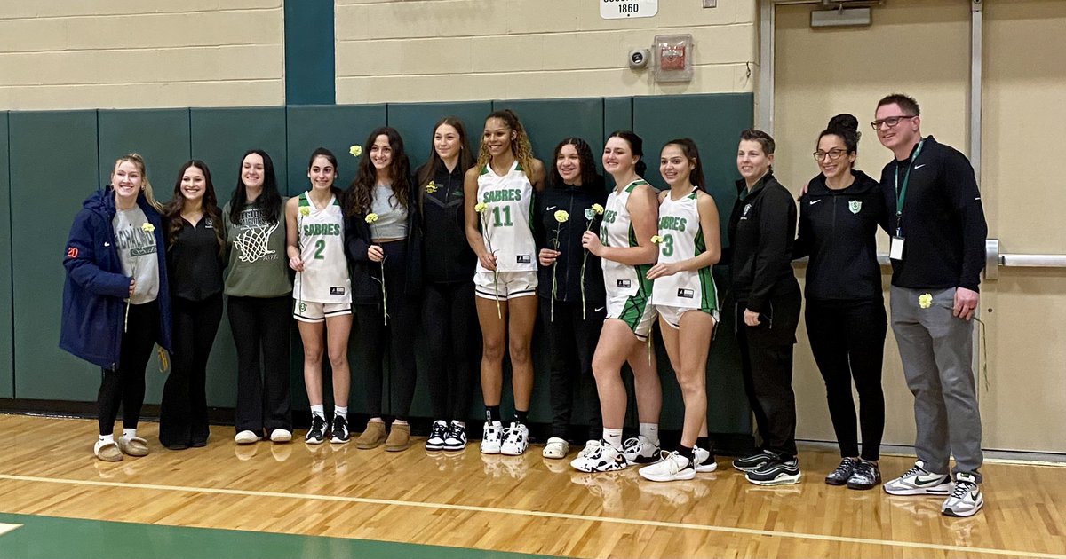 sabreprincipal's tweet photo. It was great to see our former student-athletes and their families at the banner ceremony for the 2022 Girls B-Ball State Champs. What a great group of young women. @schalmontsupt @SchalmontSabres @SchalmontCSD https://t.co/tEikOGaLZg