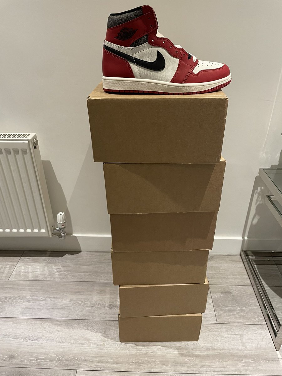 Bit shit at posting success but…

Shout out 
@DemonRaffles 
<a href="/RetailByRampage/">Rampage Retail</a> 
<a href="/OuttryFNF/">OuttryFNF</a>