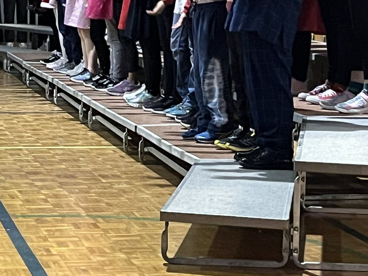 TDSB_DavidLewis's tweet photo. Thank you to everybody who made tonight’s Winter Concert an absolute success. We are so proud of our incredible performers and so thankful for all the adults in their lives who believe in them! @TDSB_Arts @thorn_hayward @LN10Alvarez @LC2_TDSB @wallteaches @LindaB75 https://t.co/mtrIE4jeBj