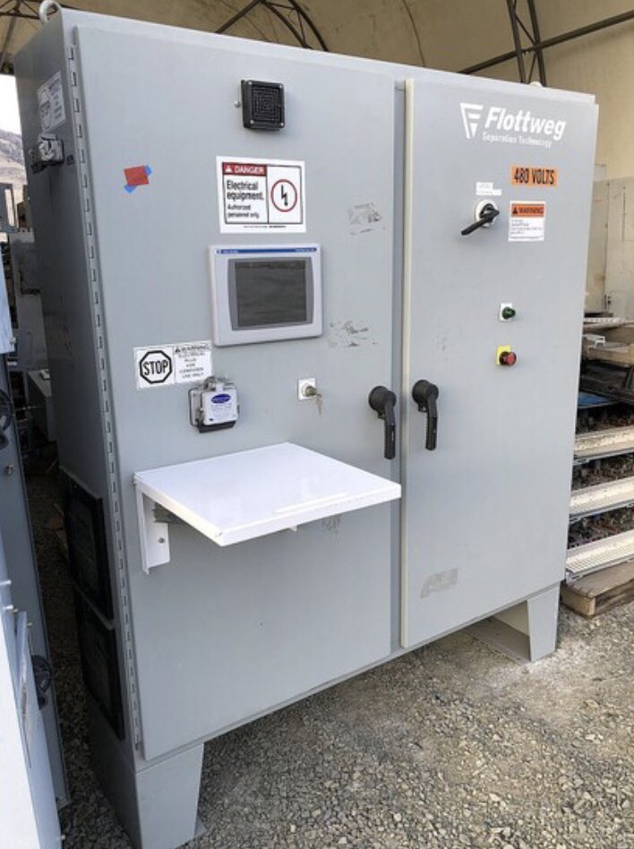 SavonaEquipment's tweet photo. Flottweg centrifugal separator pkg. 2 2-phase decanters, stainless bowl, WEG dual drive motors. Control cabinet w/ breaker, transformer, fans, external junction port, work station. https://t.co/rrJKW2S3cU #centrifuge #laboratorycentrifuge #labequipment #mininglab https://t.co/OXjQbMnfoe