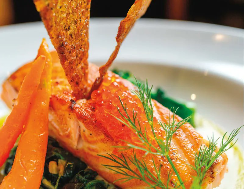 TheBigChilliMag's tweet photo. HOW CHEF MATTEO MAINTAINS ROSSANO’S LEGENDARY REPUTATION FOR TRADITIONAL FARE
Bangkok’s best-known Italian restaurant continues its tradition for Cucina Tradizionale
Read more: https://t.co/wRMbUs8Vkf https://t.co/wsIPYylXJm