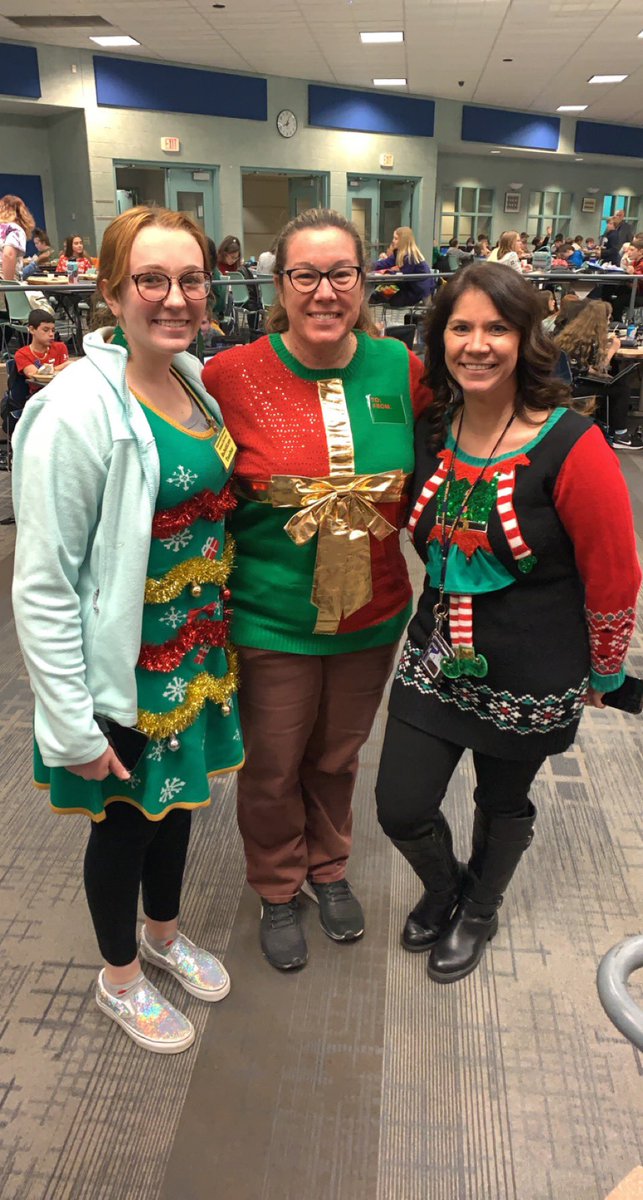 Hessler34's tweet photo. Who doesn’t love an Ugly Sweater Spirit Day? https://t.co/6hf7SlXy5n