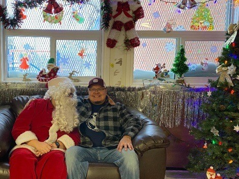 camecocommunity's tweet photo. Cameco is proud to support Rise Air’s Santa in the North campaign, which delivers gifts to children in northern communities for the holidays. As part of the campaign, our community liaisons joined Santa to deliver gifts at schools. #santainthenorth https://t.co/eTYwWnkJrz
