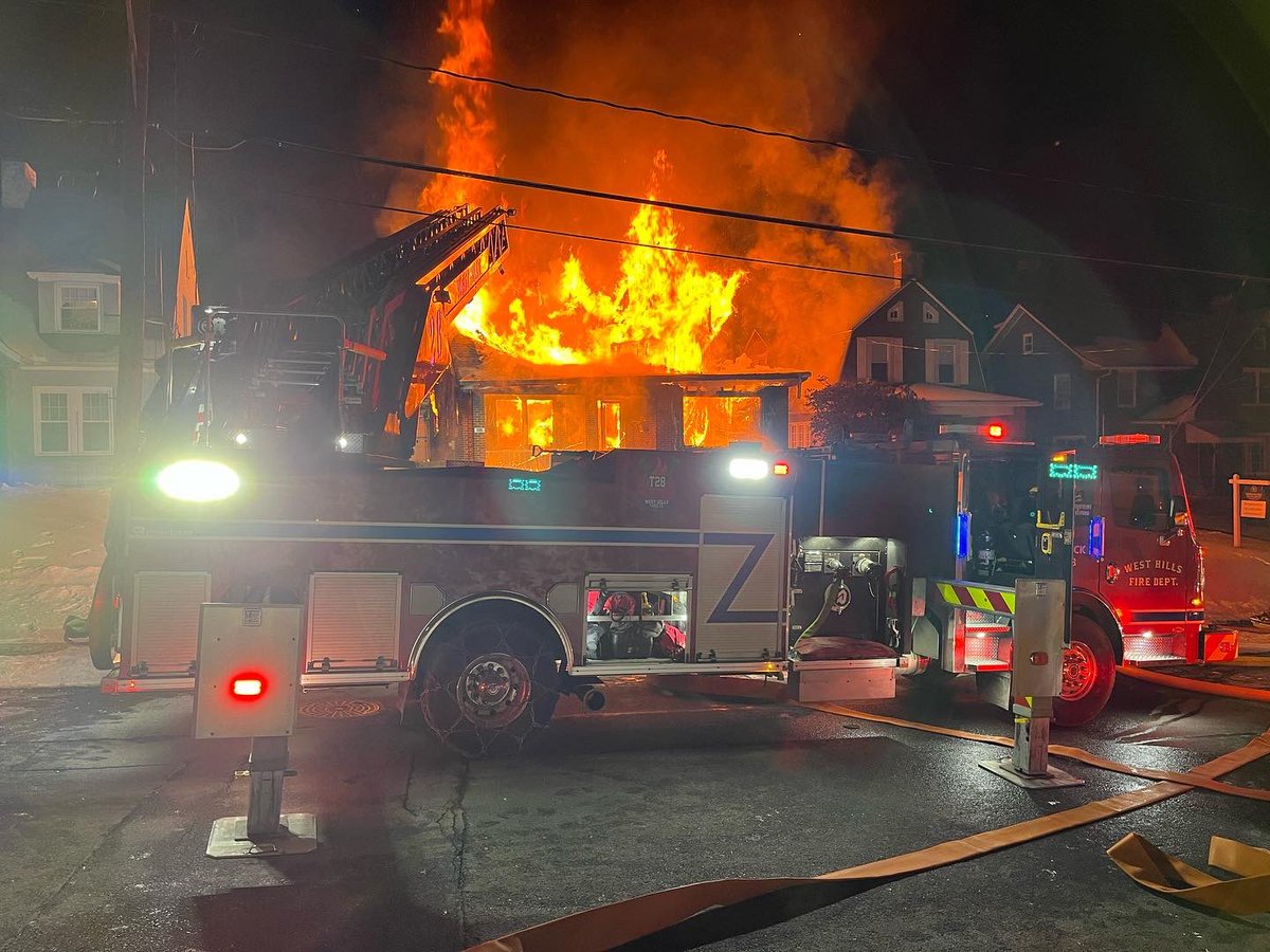 WestHillsRegFD's tweet photo. Shortly before 5AM The West Hills Regional Fire Department was dispatched to assist The Southmont Fire Company with a house fire in the 400 block of Southmont Blvd. The WHRFD remained on scene for approximately 6 hours. https://t.co/C4X6T3S63t