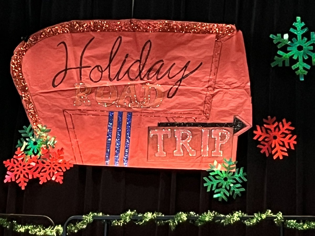 Erica Bach tweet media