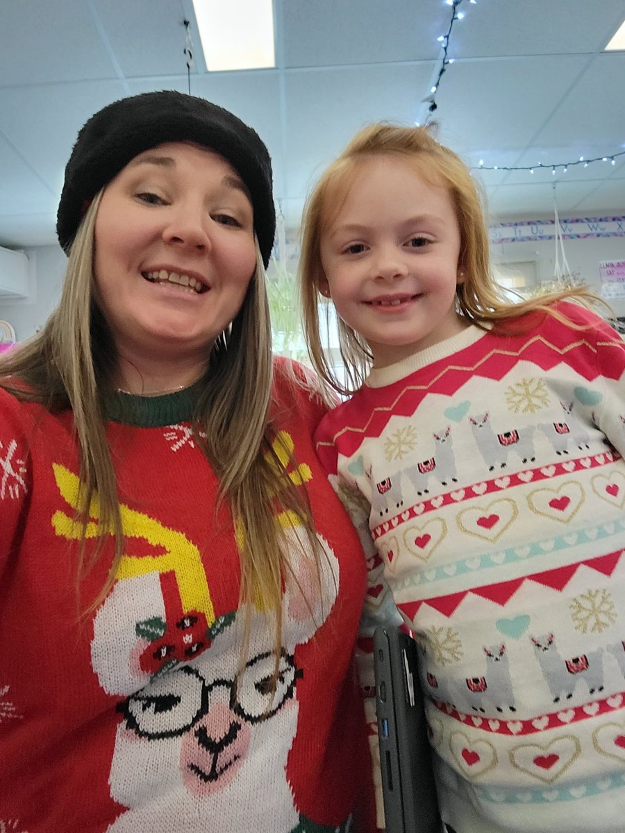 Sarah Sunderland (she/her) tweet media