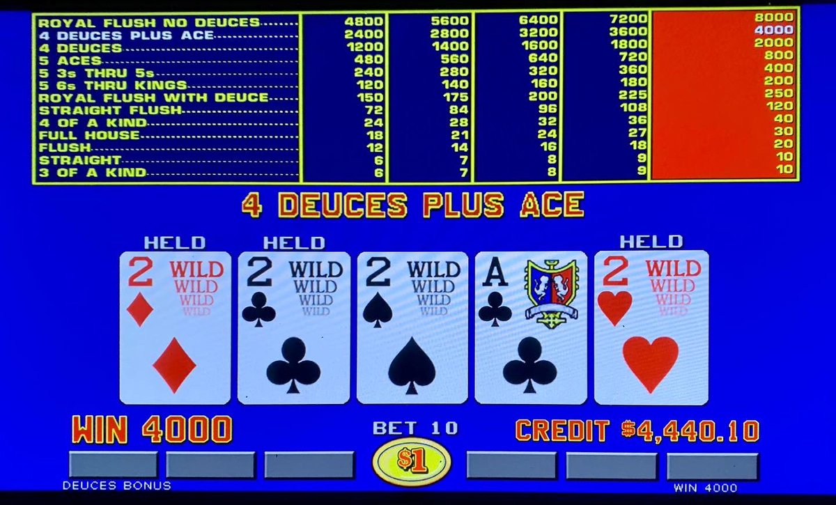 BlueOxTavern's tweet photo. Chelsea, Pouring and Paying 🍻💰
#deucesbonus #jackpothandpay #4ducesplusace #win4000 #blueoxtavern https://t.co/tdu1u689JQ