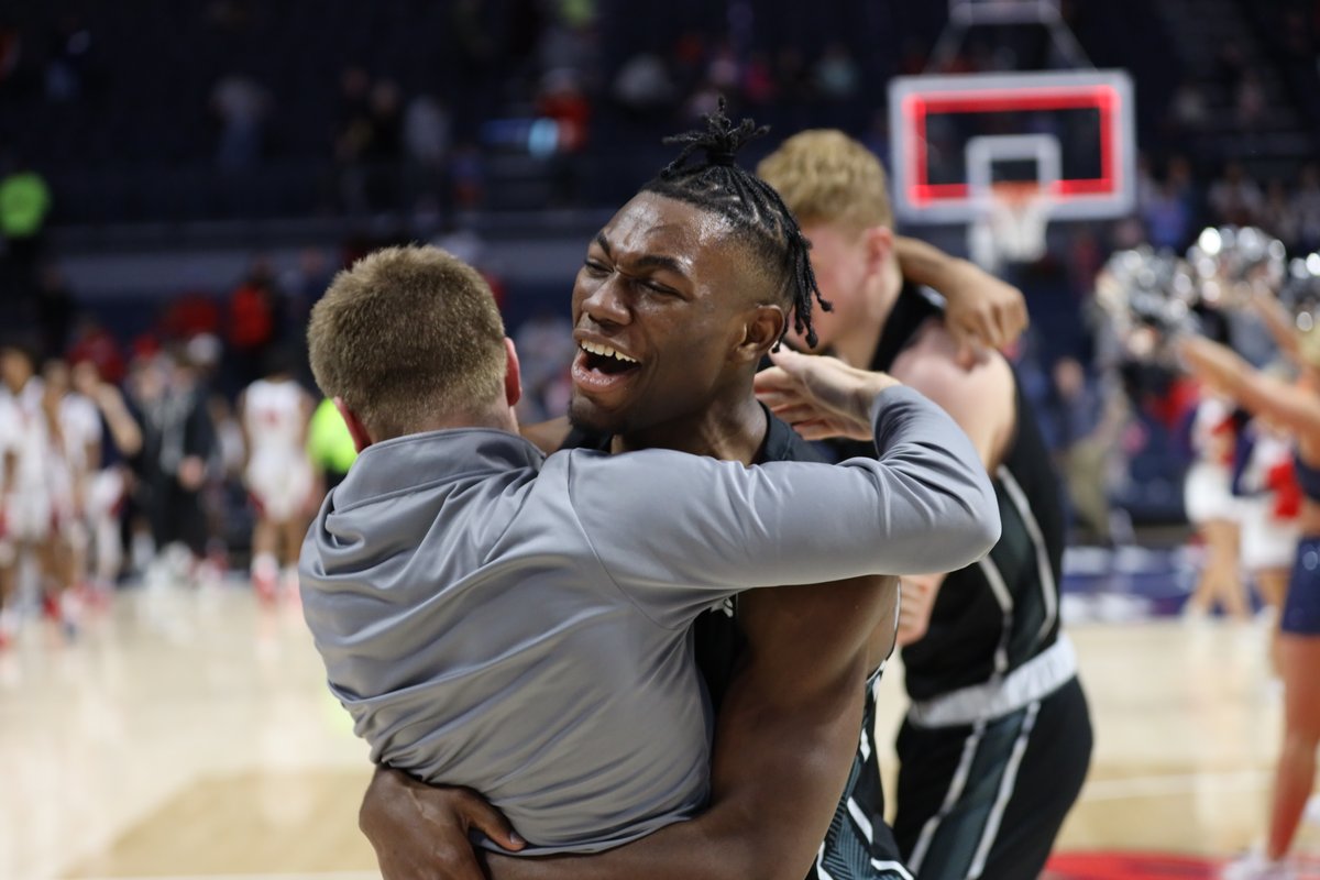 THAT WINNING FEELING‼️ 

North Alabama takes down the Ole Miss Rebels 66-65 for the first program SEC win in school history‼️ Tell em’ where we’re from y’all 🗣️🦁🔥

#RoarLions | #RaiseTheRoar 🦁🏀