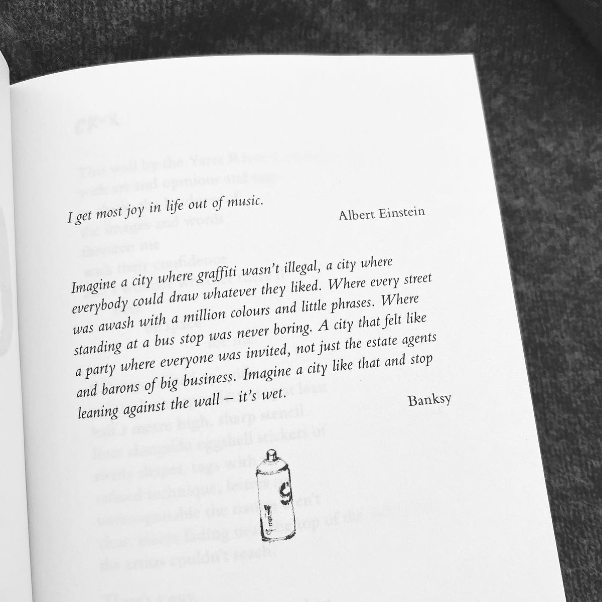 danielle_binks's tweet photo. I am so in love with this book! Early copy of @KComer_writer’s #LoveOzYA verse novel debut, #GraceNotes arrived 🤩 It’s out in Feb with @HachetteKidsANZ, you can (and should!) preorder now: https://t.co/XOgjBRbYyW 

A little @Jacinta_DiMase bookish treat to cap off the year! https://t.co/i2snZx4fG3